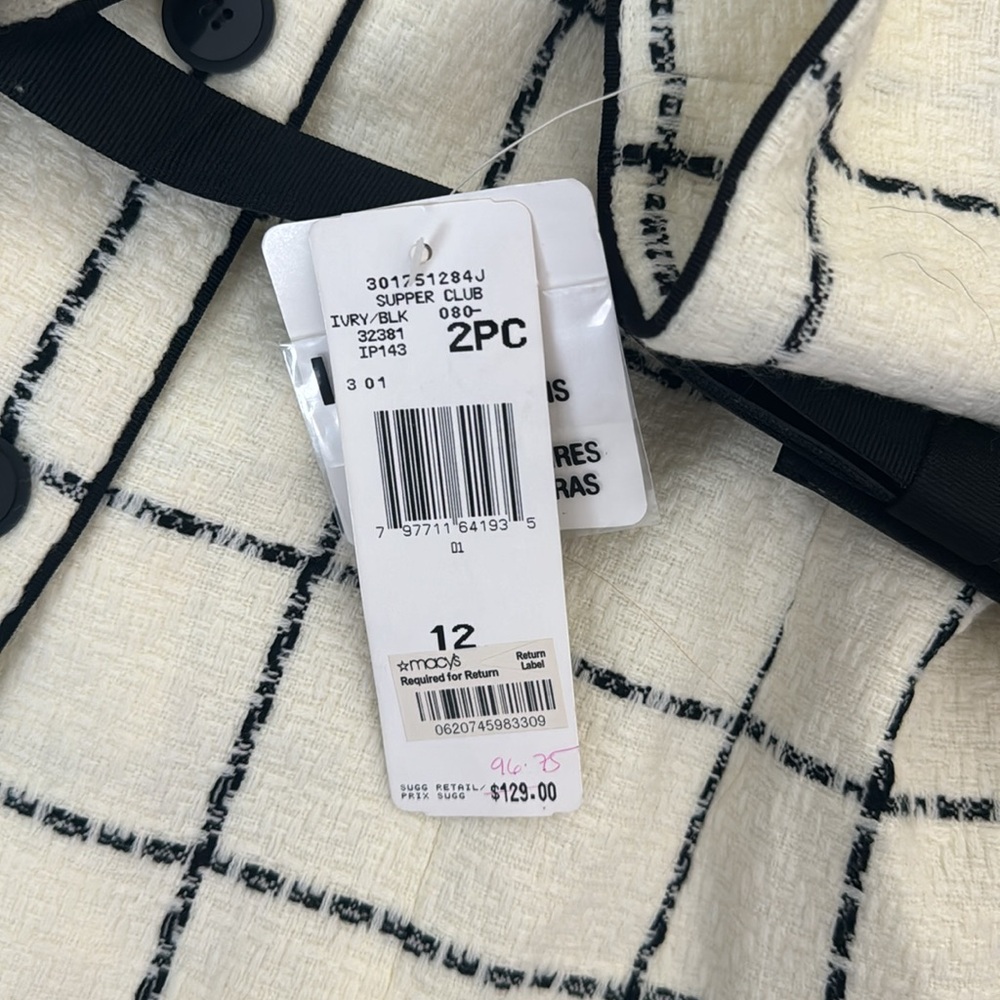 Evan Picone Cream and Black Check Blazer - Picture 3 of 4
